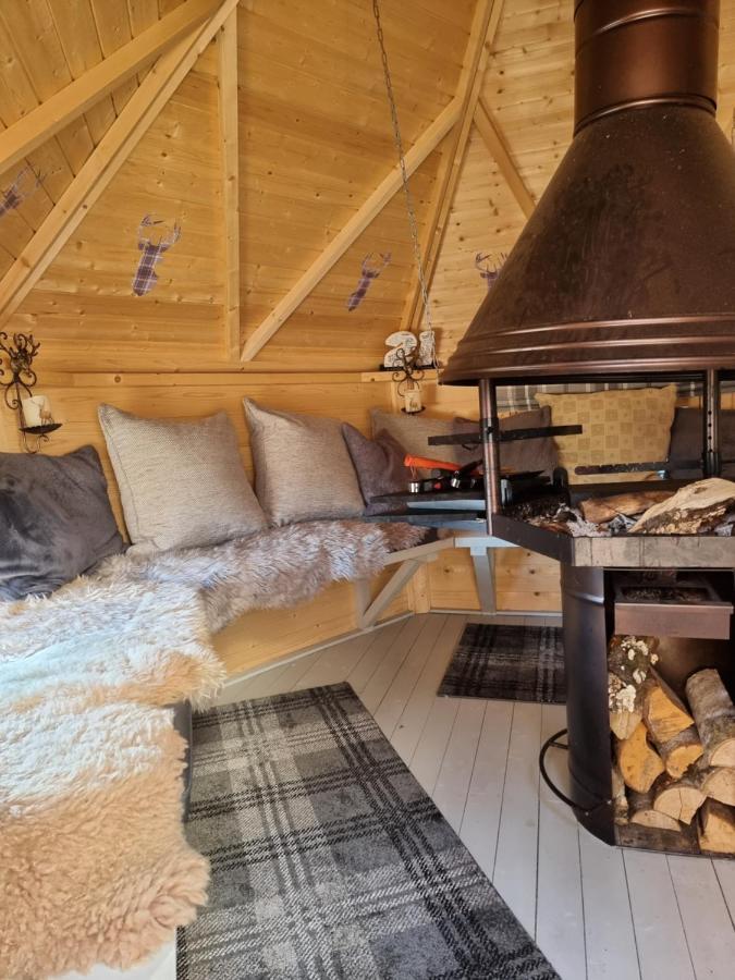 An Outdoor Enthusiasts Piece Of Heaven Apartment Gairlochy Exterior photo